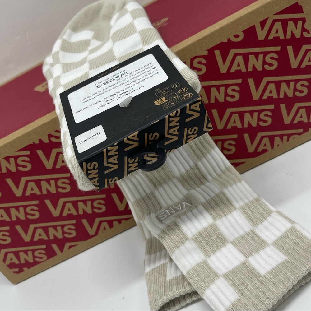 Vans Checkerboard Crew Socks (1 pair) - Picture 11 of 16